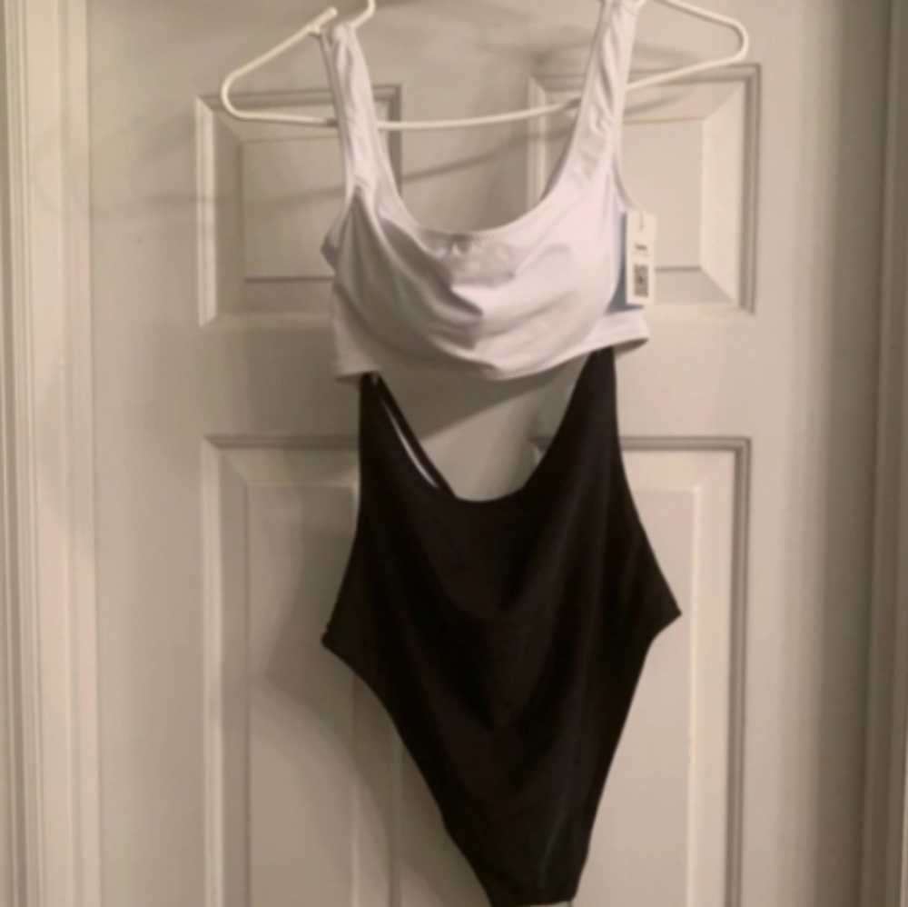 Cupshe Women's Swimsuit